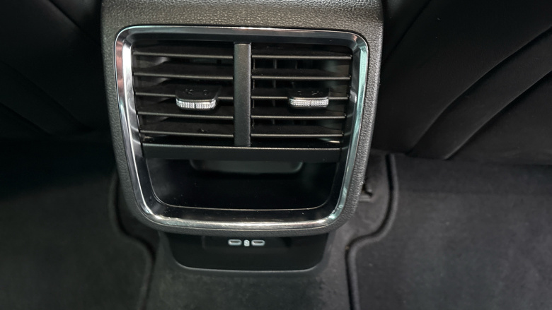 Skoda Octavia 1.5 TSI e-TEC SE L 5dr DSG Petrol Estate